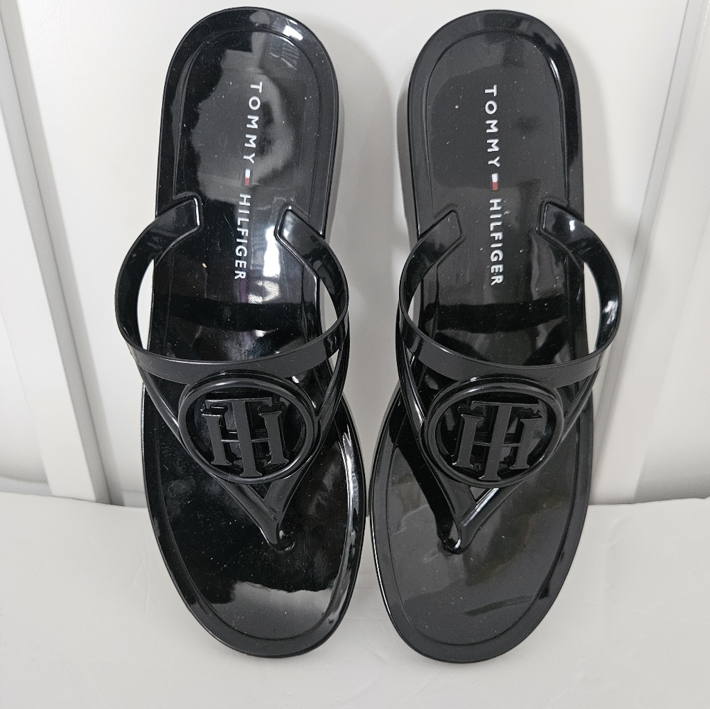 Tommy Hilfiger Vedna Jelly Thong Size 7